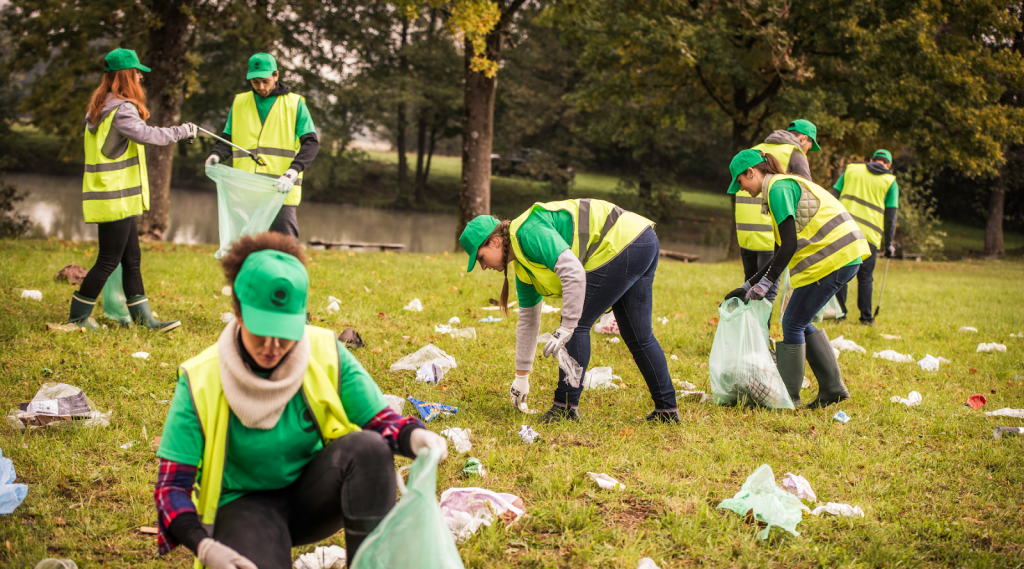 Neighborhood clean-up drives 