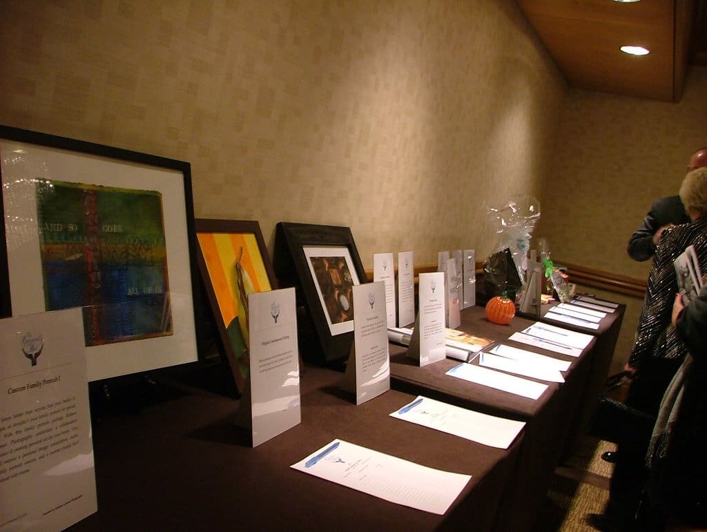 What makes a great silent auction item
